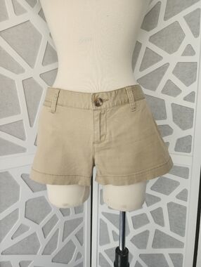 Junior Women's Size 9 Mossimo Tan Short Shorts Mid Rise Button Fly Cotton Blend